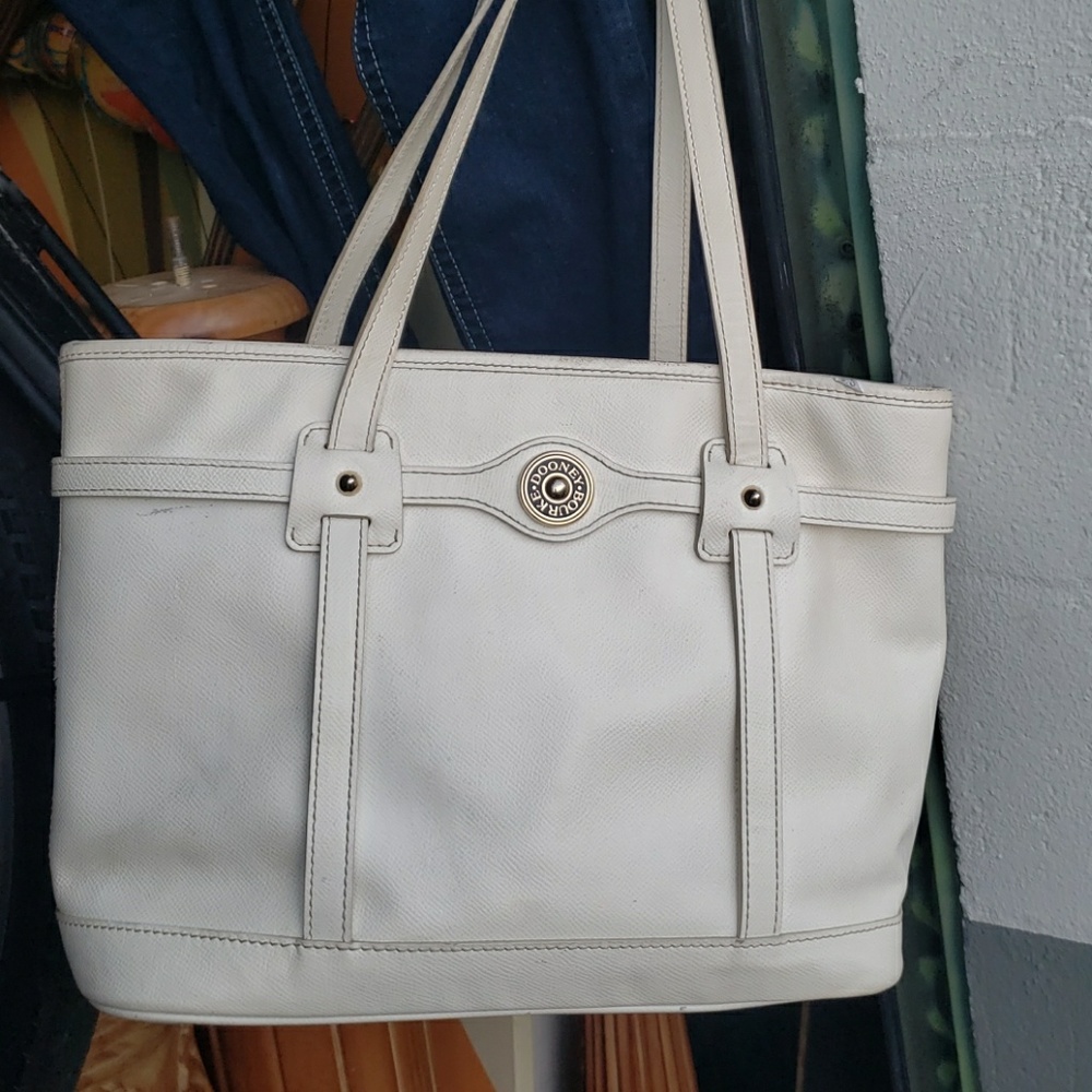 Dooney and Burke white Shoulder Purse